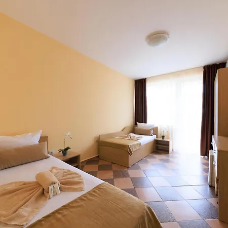 Hotell Angy 2*