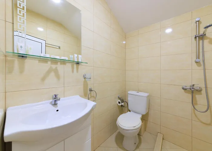 Angy Nisipurile de Aur