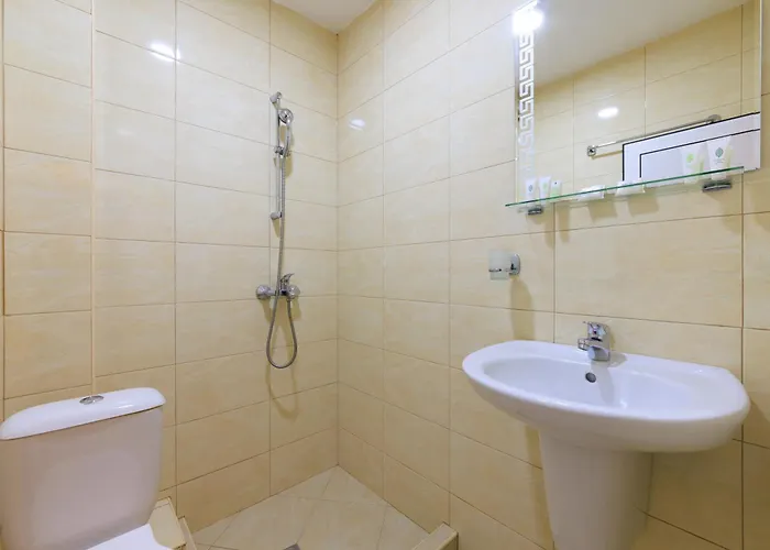 Angy 2* Nisipurile de Aur